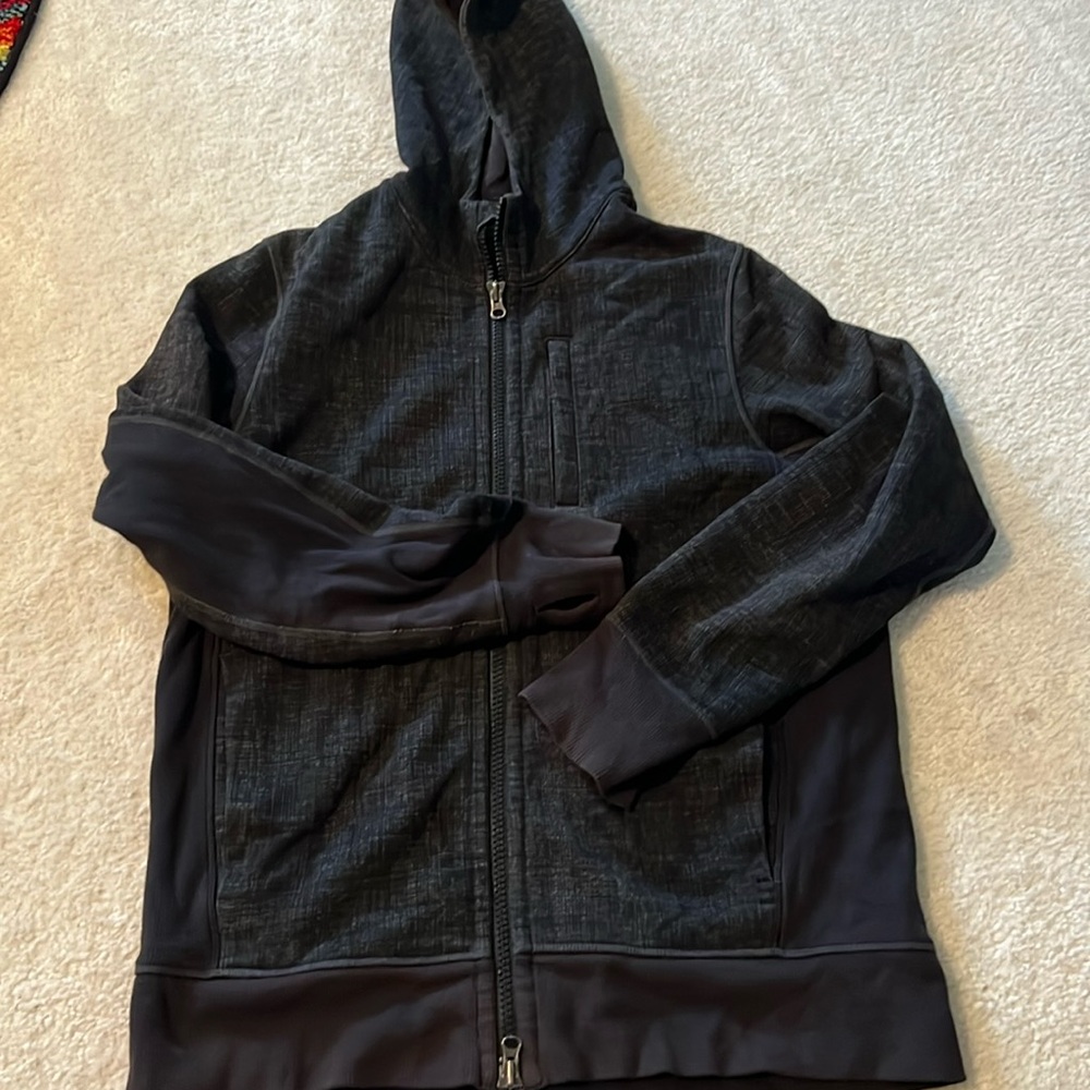Lululemon Classic Heavyweight hoodie